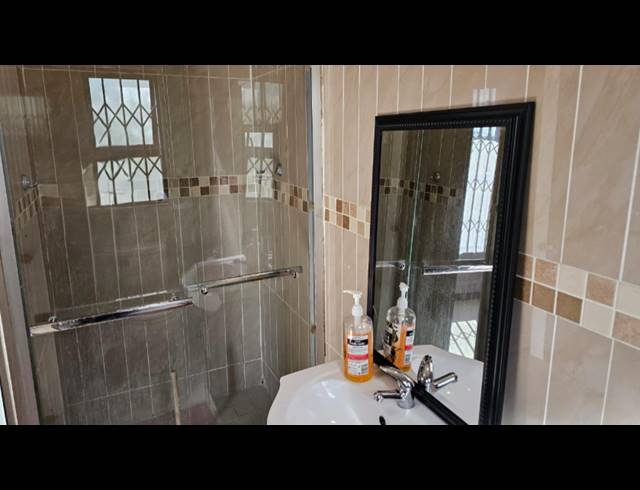 2 BEDROOM APARTMENT FOR SALE IN BRACKENDOWNS